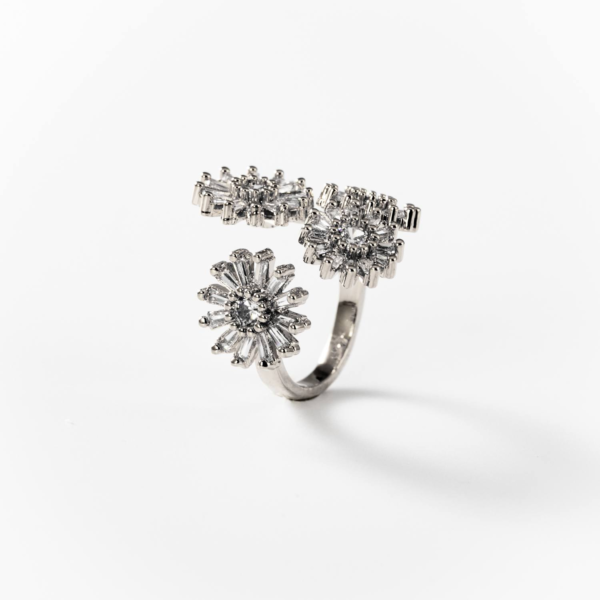 rhodium-plated-metal-spring-ring